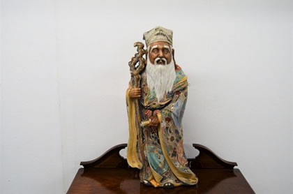 Japanese satsuma figure