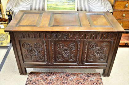 18th century carved Oak coffer / chest
