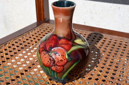 Moorecroft vase 