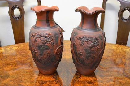 Pair of chinese vases