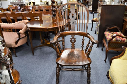 19th century oak windsor chair