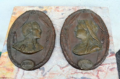Pair of 19th century plaques 