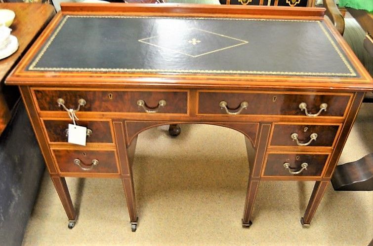 Edwardian mahogany desk