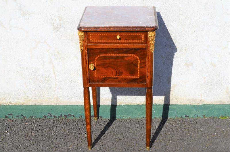 Marble top pedestal