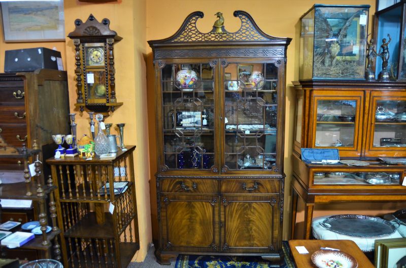 Mahogany bookcase