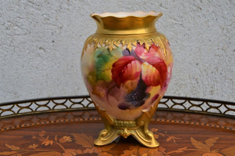 Royal worcester vase