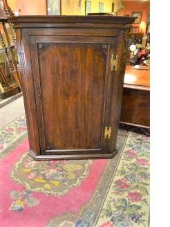 Georgian oak hanging cupboard