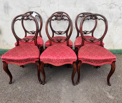 Set of six victorian walnut chairs