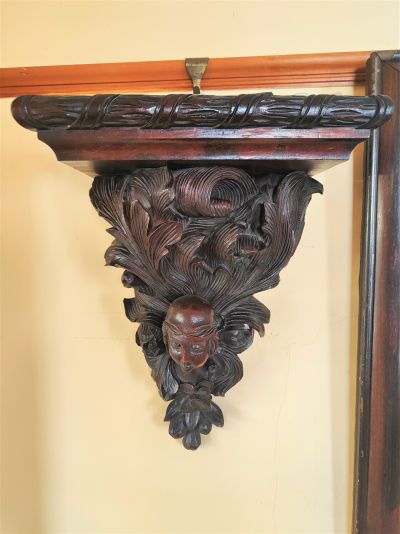 Victorian carved oak bracket