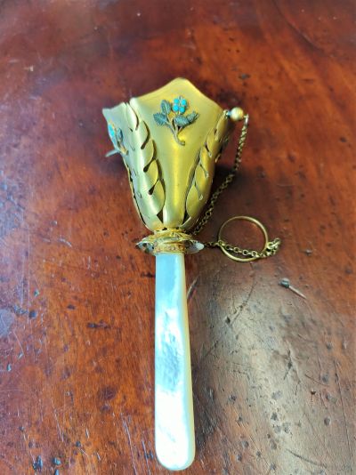 Posy holder with mother of pear handle