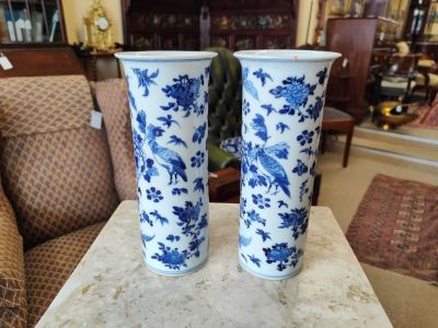 Pair of 19th century chinese vases