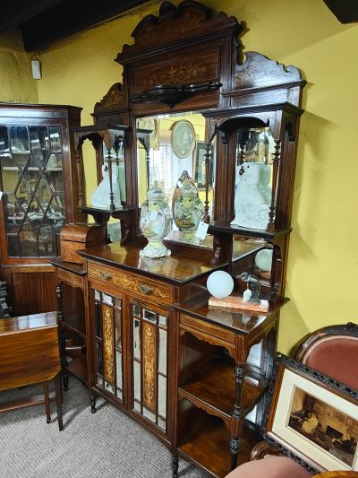 Victorian rosewood cabinet with inlay & mirrors