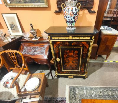 Victorian mahogany side cabinet with marble top gilt & inlay 