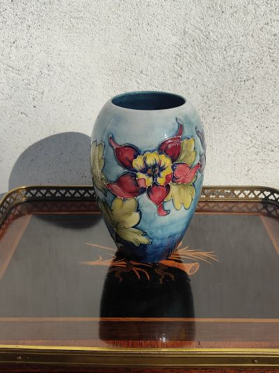 Moorcroft vase 