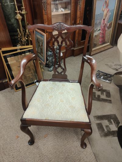 Mahogany armchair 