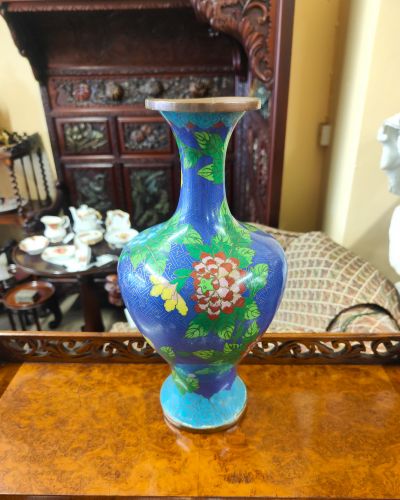 Chinese Cloisonné vase