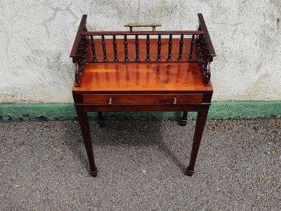 Mahogany book stand