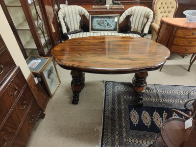 Victorian rosewood centre table