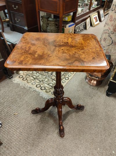 Victorian burr-walnur table