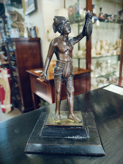 Bronze sculpture