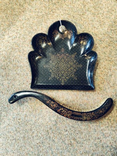 Paper mache / lacquered pan & brush set