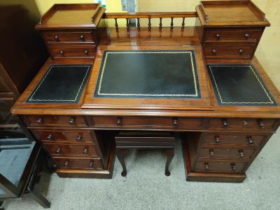 Victorian mahogany desk