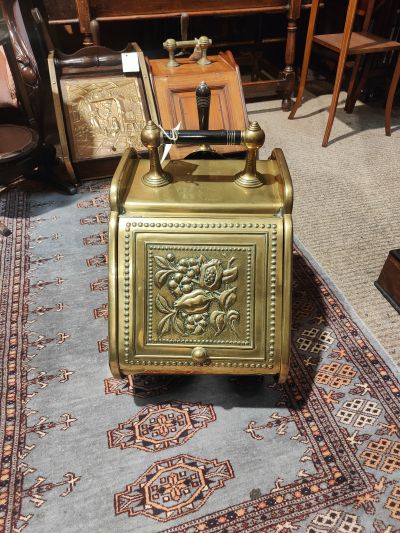 Victorian brass coal box /  scuttle