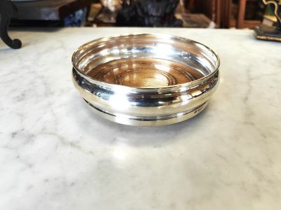 Silver coaster 