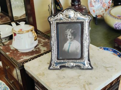 Silver frame 
