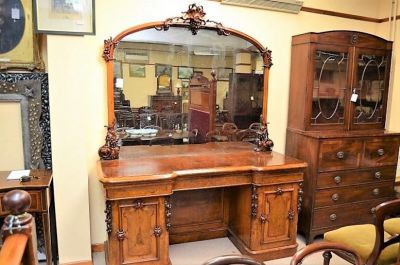 Victorian walnut mirrorback sideboard