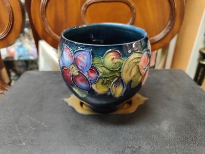 Moorcroft vase 