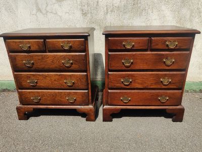 Pair of oak pedestals / chests