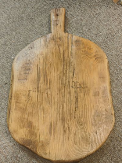 Vintage bread / pizza board