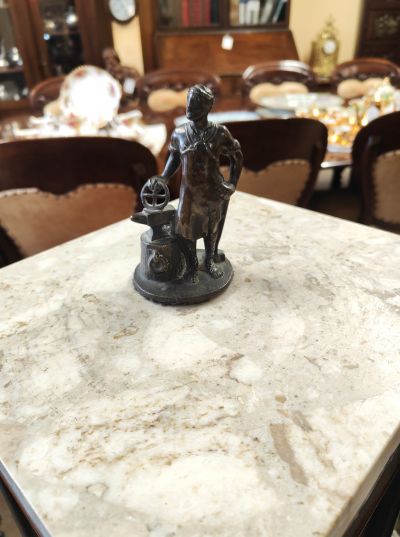 Antique bronze figure 