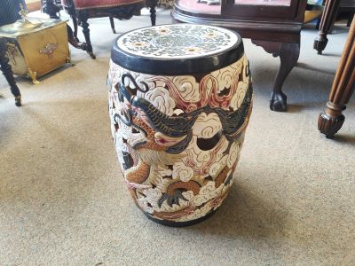 Chinese porcelain stool