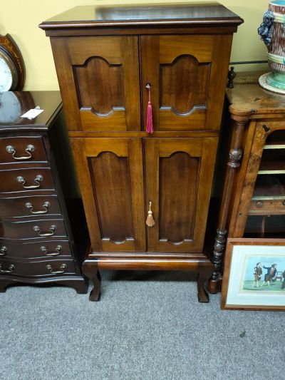 Mahogany cabinet