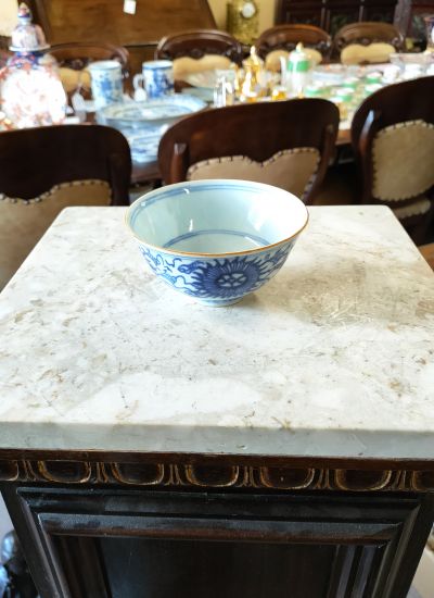 19th century chinese tea bowl