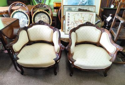Pair of mahogany chairs 