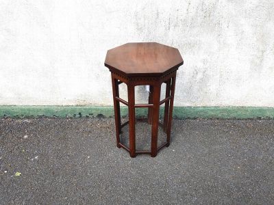 1920s mahogany occasional table