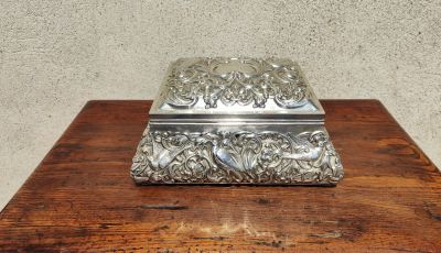 Silver jewellery casket
