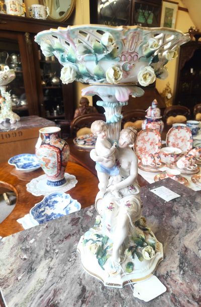 German porcelain centre piece