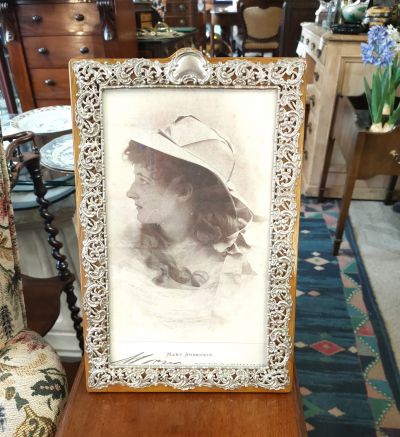 Silver photo frame 