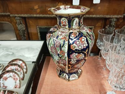 Masons porcelain penang vase