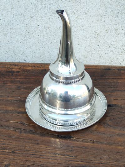 Two pieces of irish silver