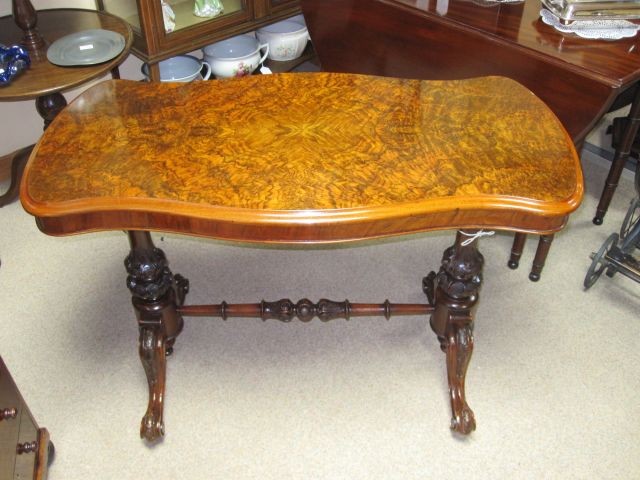 Victorian Burr-Walnut Side Table