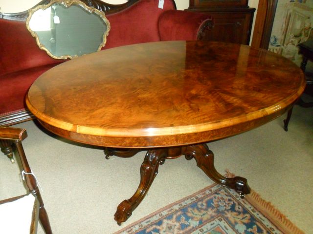 Victorian Burr Walnut Table