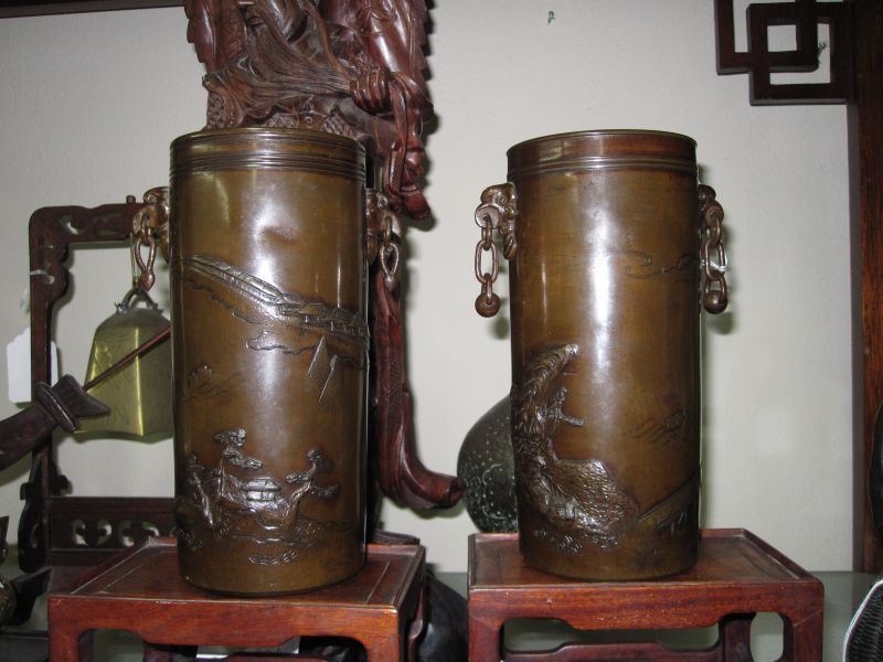 Pair of chinese 19th century bronze vases 
