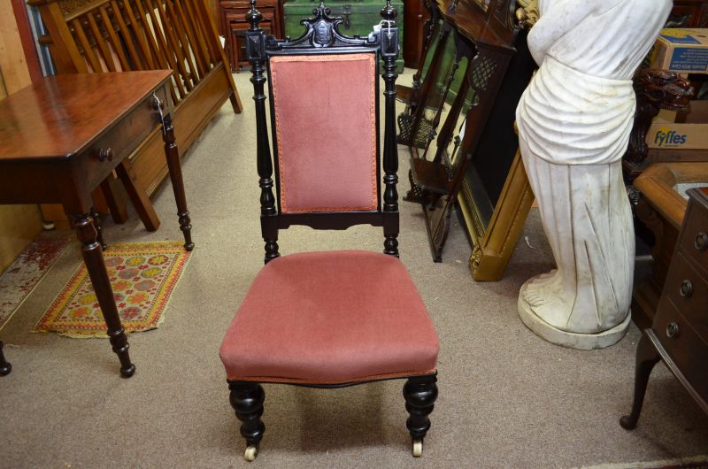 Victorian mahogany low chair