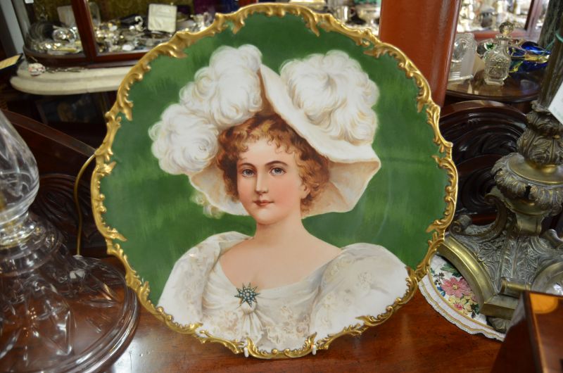 Limoge ,hand painted plate