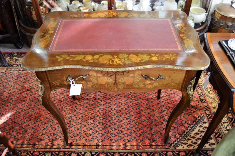 Mahogany inlaid table